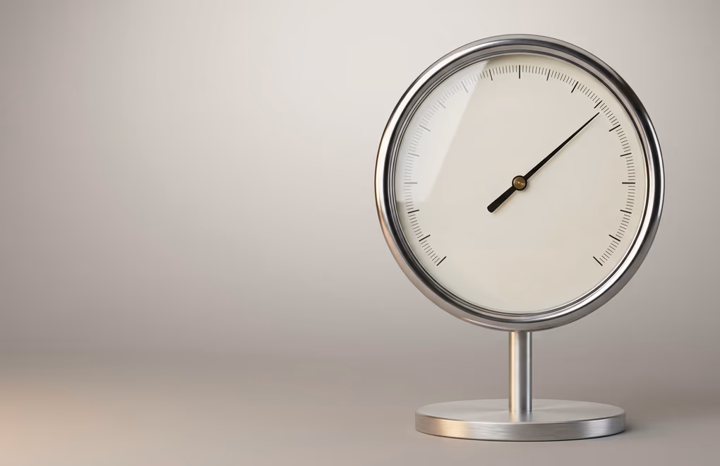 LinkedIn newsletter analytics and key metrics