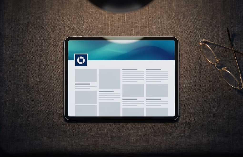 LinkedIn company page logo and cover image layout
